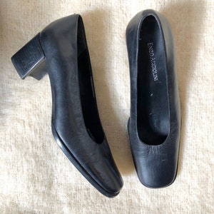 vintage black leather square toe heels / 90s chunky heel shoes / block heel lug sole