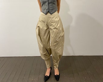 avant garde pleated jodhpurs / womens riding pants / pleated harem pants / vintage gauchos