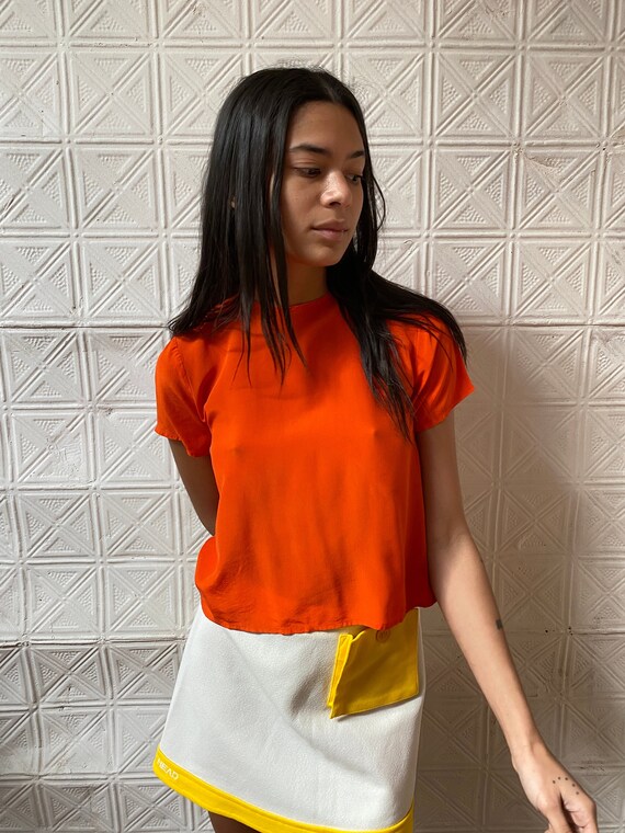 90s orange silk crop top / 1990s silk tee / short… - image 2