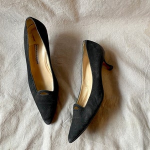 Vintage Manolo Blahnik Pumps / Y2k Kitten Heel Black Suede Pointy Toe ...