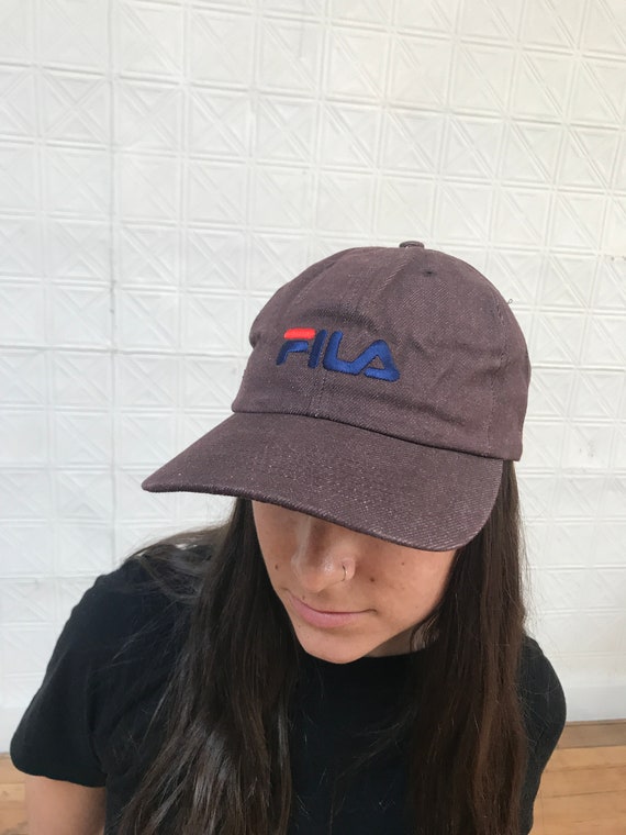 fila red cap