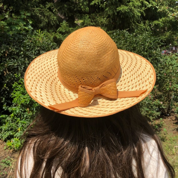vintage wide brim straw hat / floppy sun hat / res