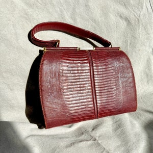 vintage snakeskin top handle bag / 40s 50s reptile snakeskin purse
