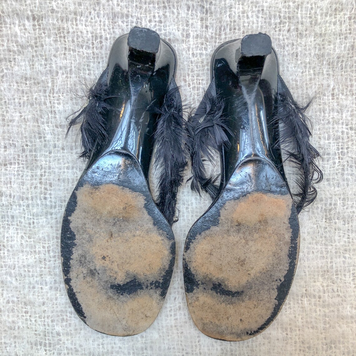 black kitten heel flip flops