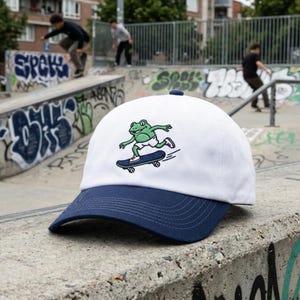 Embroidered Skater Frog Cap, Cool Froggy Skateboarder Baseball Hat, Extreme Sports Animal Gift, Skate Park Aesthetic Hat, Unisex Skater Hat