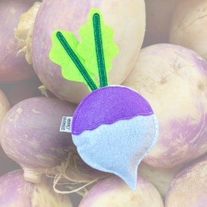 Turnip Felt Catnip Toy, Root Veggie Cat Toy, Funny Gift, Unisex, Healthy Food for Cats, Ready to Ship, Cute Toy