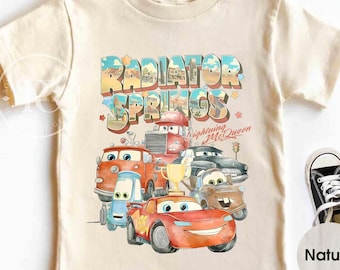 Camiseta retro de la película Cars de Radiator Springs, camiseta de Rayo McQueen, camiseta de la película Cars de Disney, camiseta de viaje familiar de Disney, camiseta infantil de cumpleaños de Cars