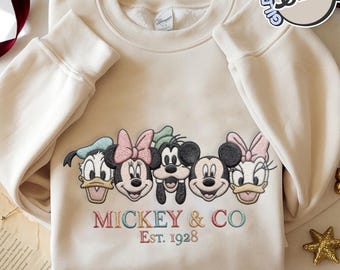 Sudadera retro bordada de Disney Mickey & Co. – Sudadera vintage con bordado de Mickey Mouse, cuello redondo, camiseta clásica con el logo de Disney, regalo ideal para fans