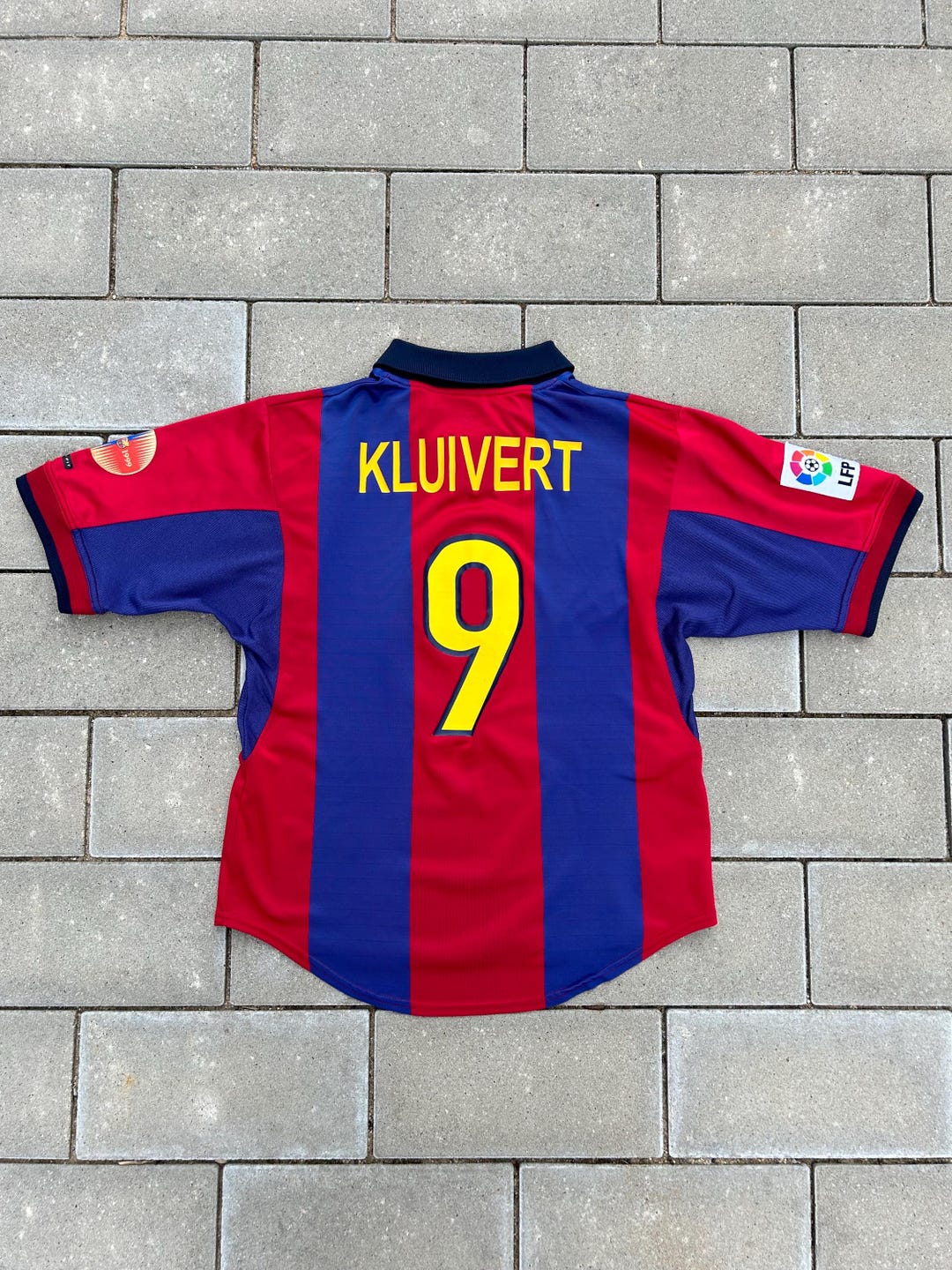 FCバルセロナ KLUIVERT 9番 シャツ il_1080xN.6186793742_19ig.jpg