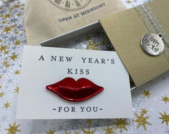 New Year’s Eve Kiss Message Box and Fabric Gift Bag