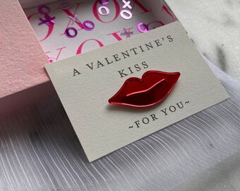 Valentine Kiss Message Box with Fabric Gift Bag