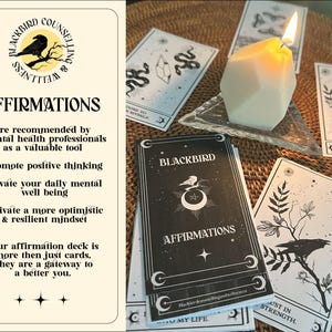 Tarjetas de afirmación, tarjetas inspiradoras que incluyen afirmaciones empoderantes y mensajes alentadores, mentalidad positiva y bienestar emocional.