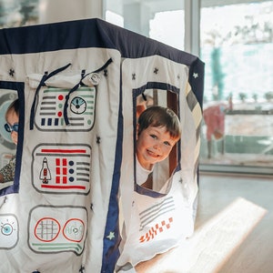 Tenda da tavolo per stazione spaziale, casetta da gioco per bambini con razzo spaziale, casetta in tessuto, tenda da interno per bambini, tenda da gioco per bambini, tenda a forma di teepee per bambini