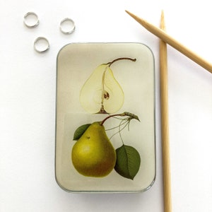 Pear stitch marker tin, handcrafted notions tin LARGE 003 image 2