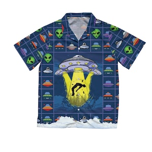 UFO - Aliens Designs Hawaiihemd, Hawaiihemd, UFO Anime Shirt, Weltraum inspiriert Shirt, UFO Kunst, Sternengalaxie Shirt, Astronomie Kunst