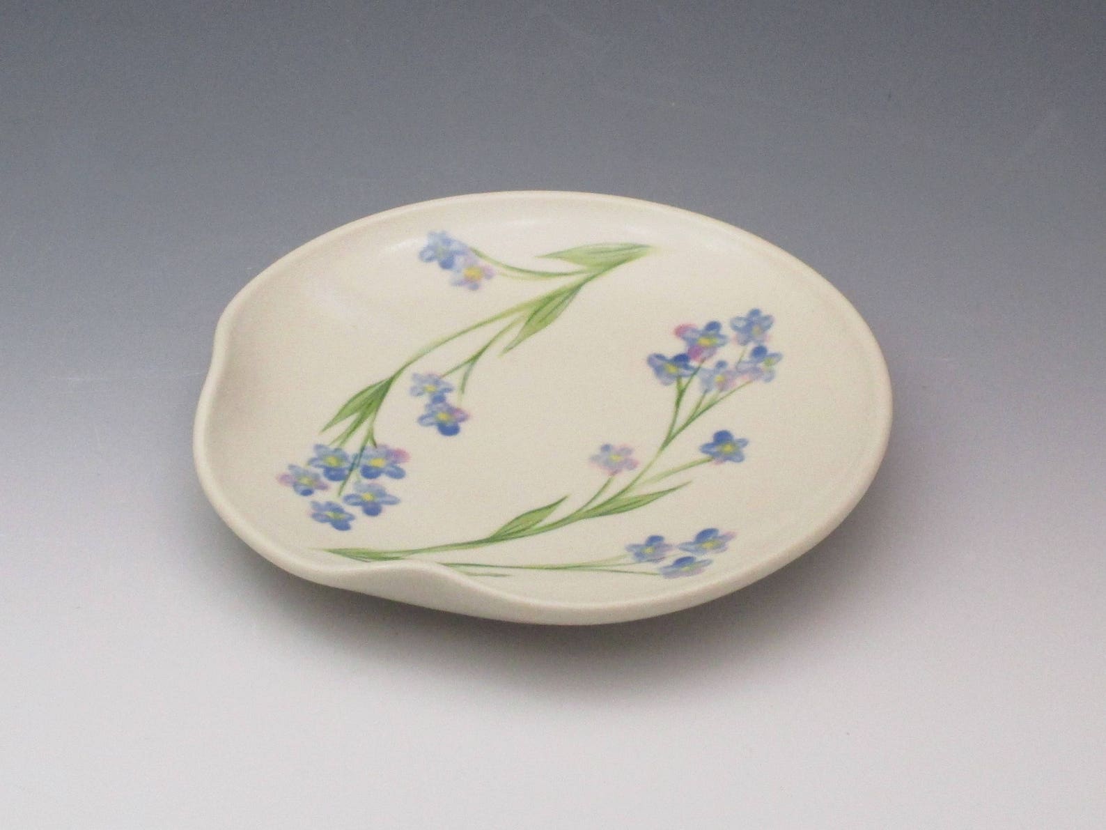 Hand Painted Ceramic Pottery Spoon Rest: Forget-Me-Not Pattern