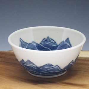 Small pottery bowl, handpainted in mountain design