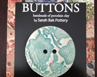 Jade colored porcelain button