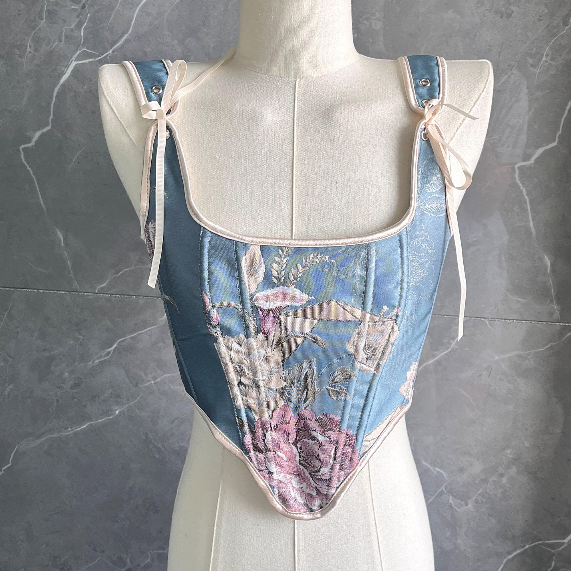 Victorian Court Corset - Hand Embroidered Lace Details - Bridal Lingerie Set - Retro Romantic Fitted Design