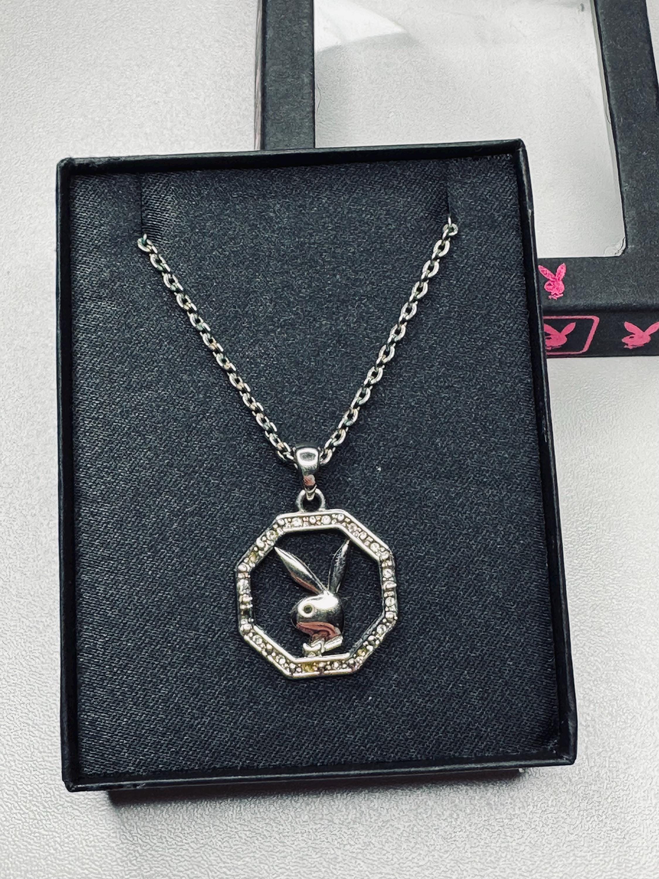 Playboy pendant - Etsy 日本