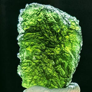 Thick Moldavite Authentic 3.7 Grams Certificate of Authenticity Genuine Chlum