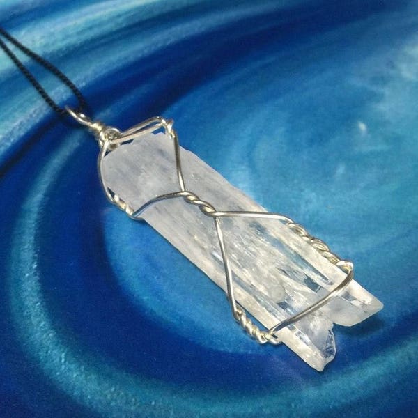 NATROLITE NECKLACE Wrapped in 925 Sterling Silver! Awesome White Terminated Natrolite Crystal Pendant. Metaphysical Jewelry Synergy 12 Stone