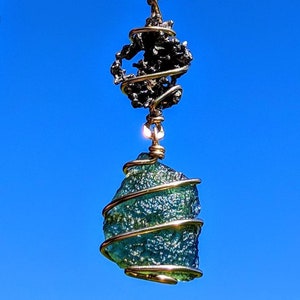 MOLDAVITE & METEORITE Pendant In Real GOLD Extraterrestrial Campo Del Cielo Metaphysical Space Jewelry Synergy 12 Crystals Necklace Tektite