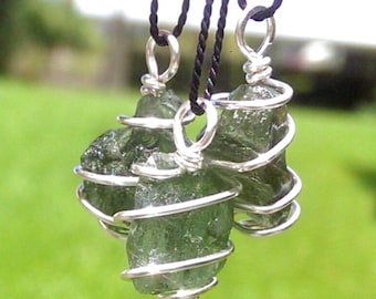MOLDAVIT KETTE Hand Eingefasst in 925 Sterling Silber! Echter Tschechischer Moldavit - Synergy 12 Kristall - Moldavit Anhänger Tektit Kette!