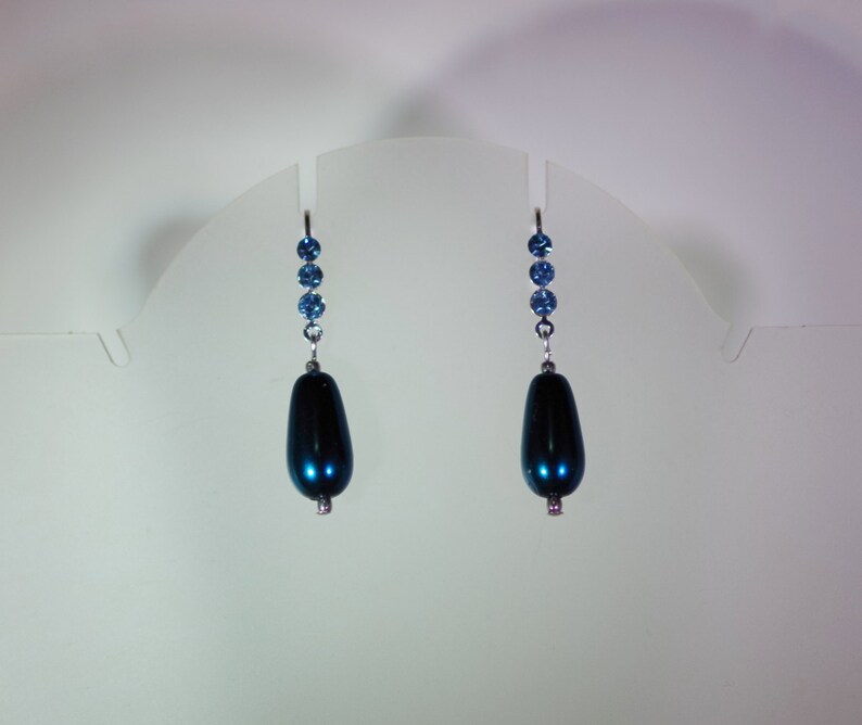 MADE TO ORDER in Any Colors Glass Pearls 1 Pr Pearl Bridal Earrings