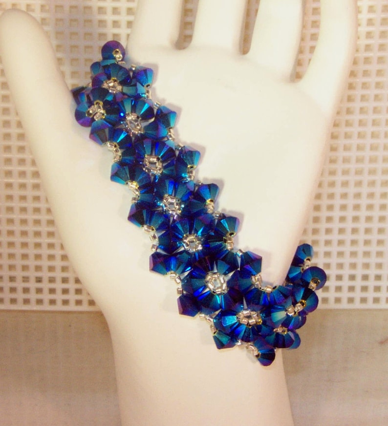 Swarovski Crystal Jewelry - Bride, Bridesmaids, Maid of Honor Bracelet - Any Color - Shown in Rose bild 3