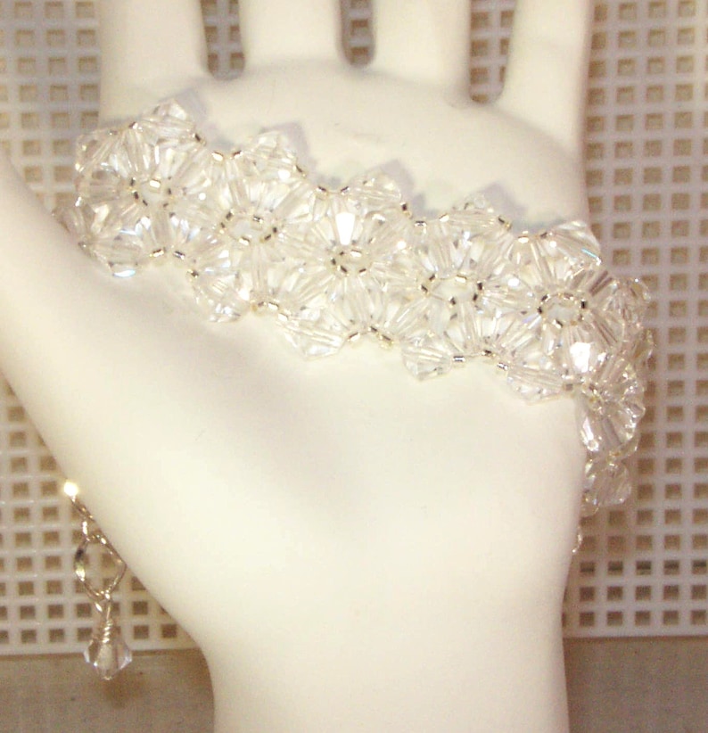 Swarovski Crystal Jewelry - Bride, Bridesmaids, Maid of Honor Bracelet - Any Color - Shown in Rose bild 4