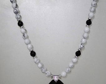 Gemstone Jewelry - White Howlite & Black Onyx Pendant Necklace - 22" Long