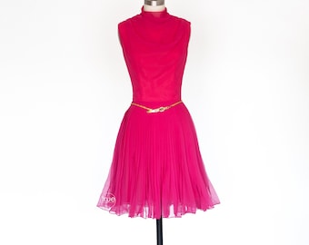 vintage 1960's dress ...flirty LILLI DIAMOND california barbie pink chiffon dress