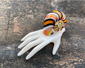 Snail Hand