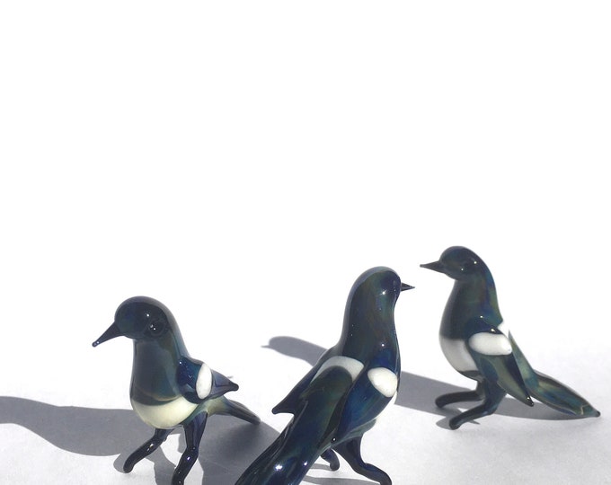 Glass Magpie Figurine - Etsy