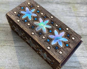 Wooden box for Reliquary Necklaces