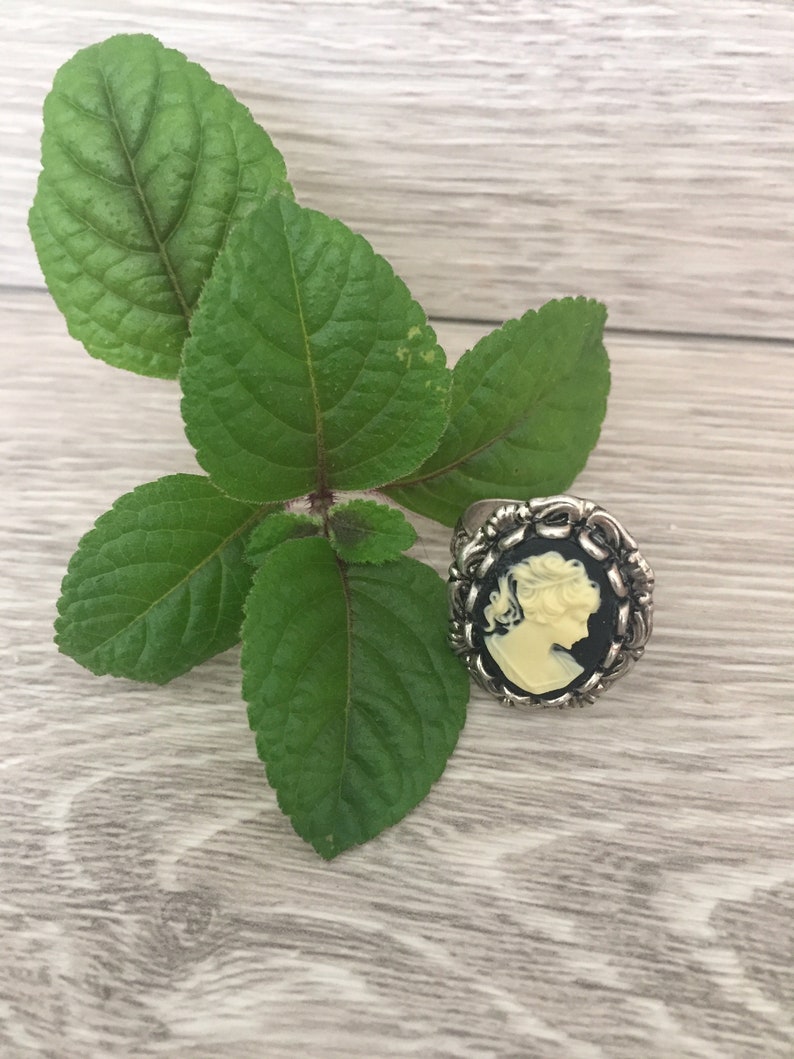 Victorian Ponytail Lady CAMEO RING Silver Adjustable