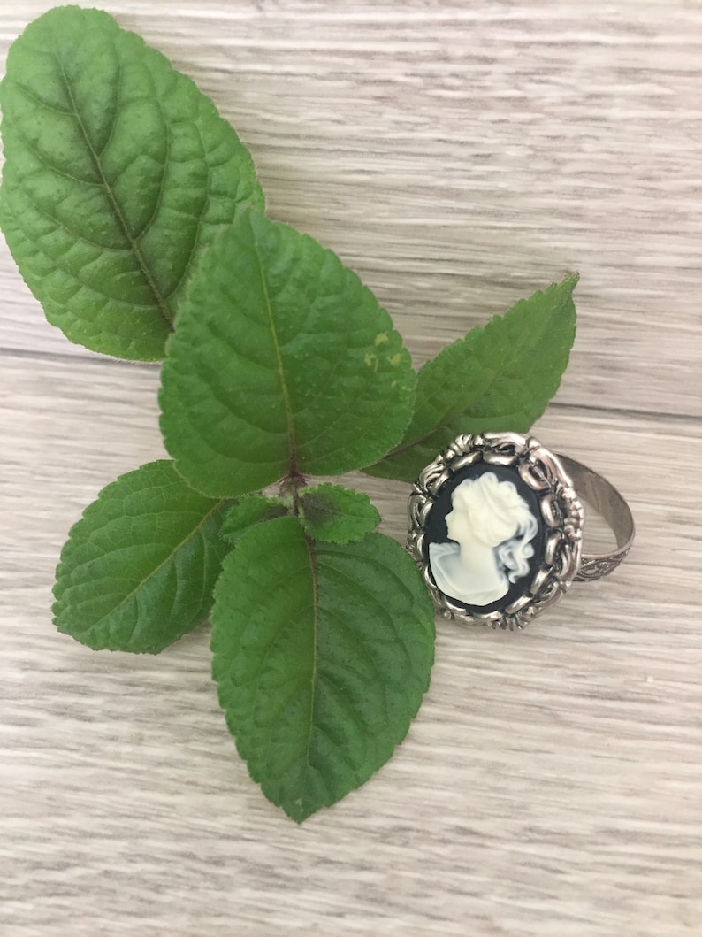 Victorian Ponytail Lady CAMEO RING Silver Adjustable
