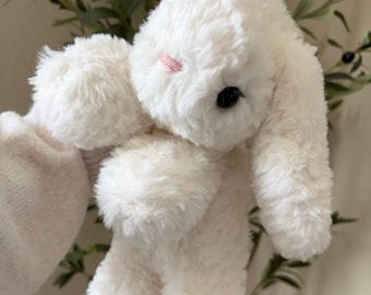 Conejito de peluche de ganchillo personalizado, acogedora decoración de animales, lindo conejito de peluche, regalo de conejito
