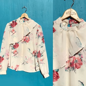 1970s Rose Print Blouse w Drape Size Medium Long Sleeves Vintage High Collar