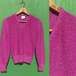 1980s Sparkly Pink Sweater Size Extra Small V Neck Long Sleeves Pullover Vintage Fuchsia Bumpy Knit
