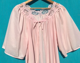 Jcpenney Robes Blue Green Satin Nightgown With Embroidered Floral Trim Size L - Etsy Jcpenney Robes Blue Green Satin Nightgown With Embroidered Floral Trim Size L - Etsy