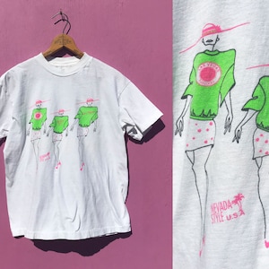 1980s Las Vegas Nevada Style Graphic T Shirt Sz Medium Vintage Neon Travel Souvenir Tee
