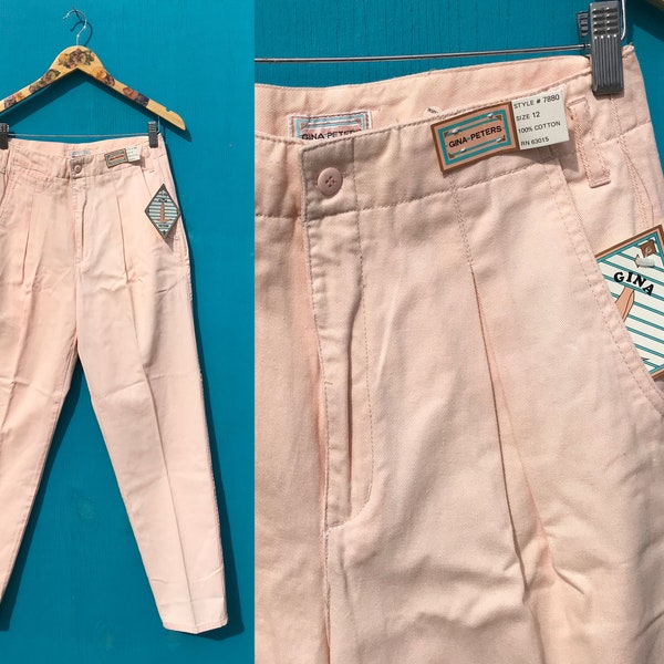 1980s Pale Peach High Waist Pants Straight Legs Waist 28 Front Pleats w Pockets