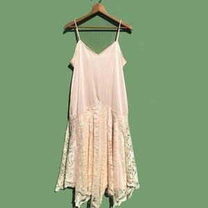 chinese dress ladies Light Rose Lace and Hanky Hem Summer Dress main image 0