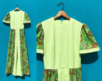 1960s Barkcloth Panel Prom Dress Maxi Formal Length Short Bell Sleeves High Neckline Bright Green Size Small to Medium