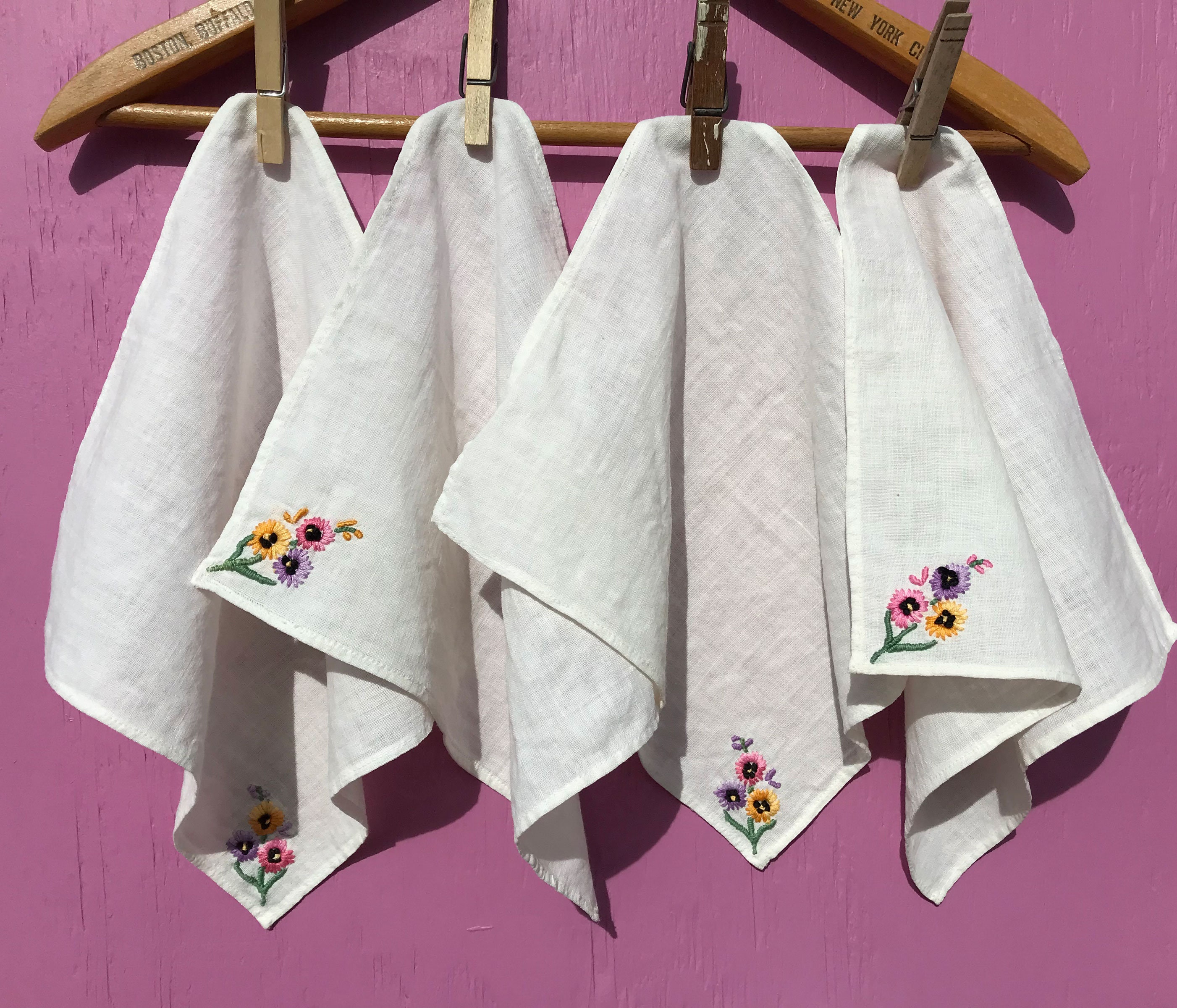 Vintage Embroidered Linen Napkins Set of 4 Floral on Cream Purple Pink Cocktail Size Bridge Set