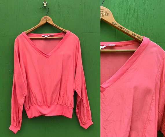 1980s Coral Pink Silk Blend Pullover Top Dolman S… - image 1
