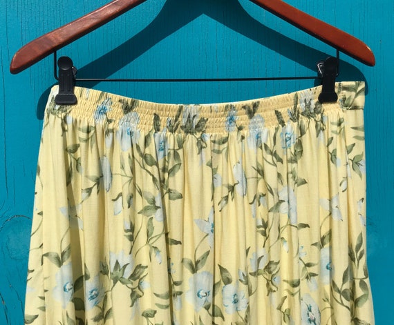 1990s Floral Rayon Skirt Elastic Waist Yellow w B… - image 6