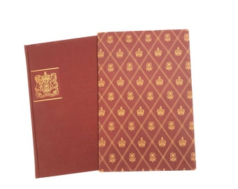 SALE Vintage Prisoner of Zenda Hardcover Book with Case Illustrated Burgundy Cloth Boards Vivat Ruritania Heritage Edition Bibliophile Gift